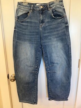 Mica High-Waist Barrel Blue Jeans